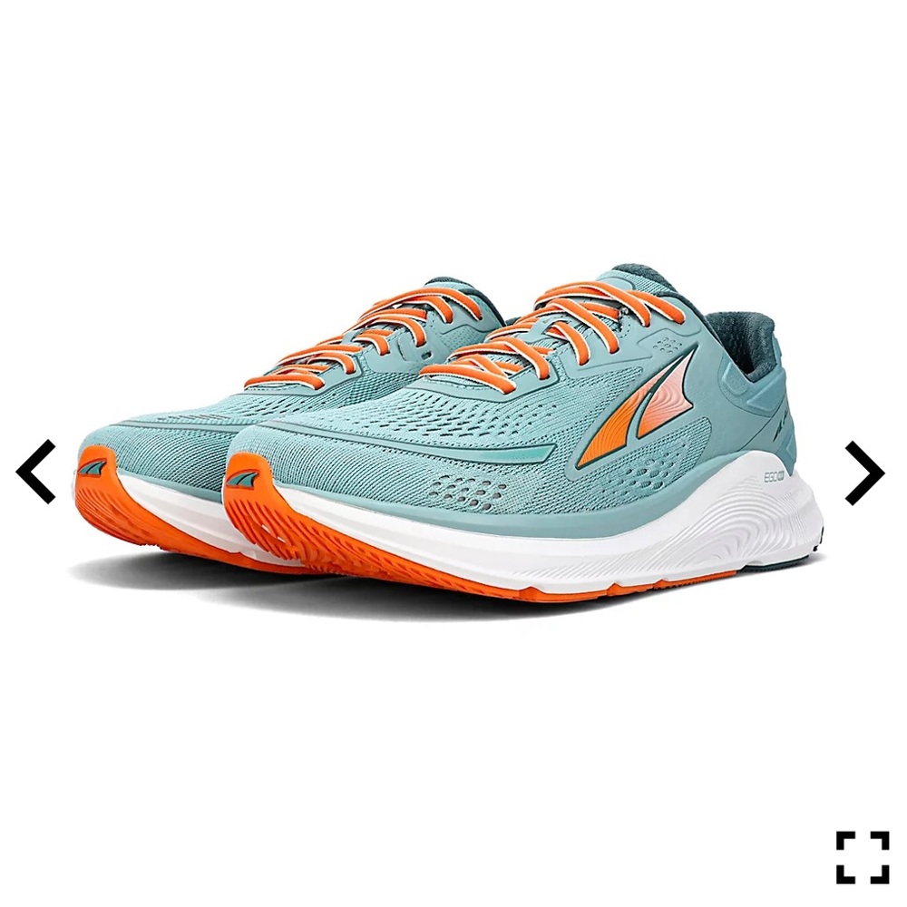 Altra Paradigm 6 ego max running shoes Size 9. Dusty teal and Orange